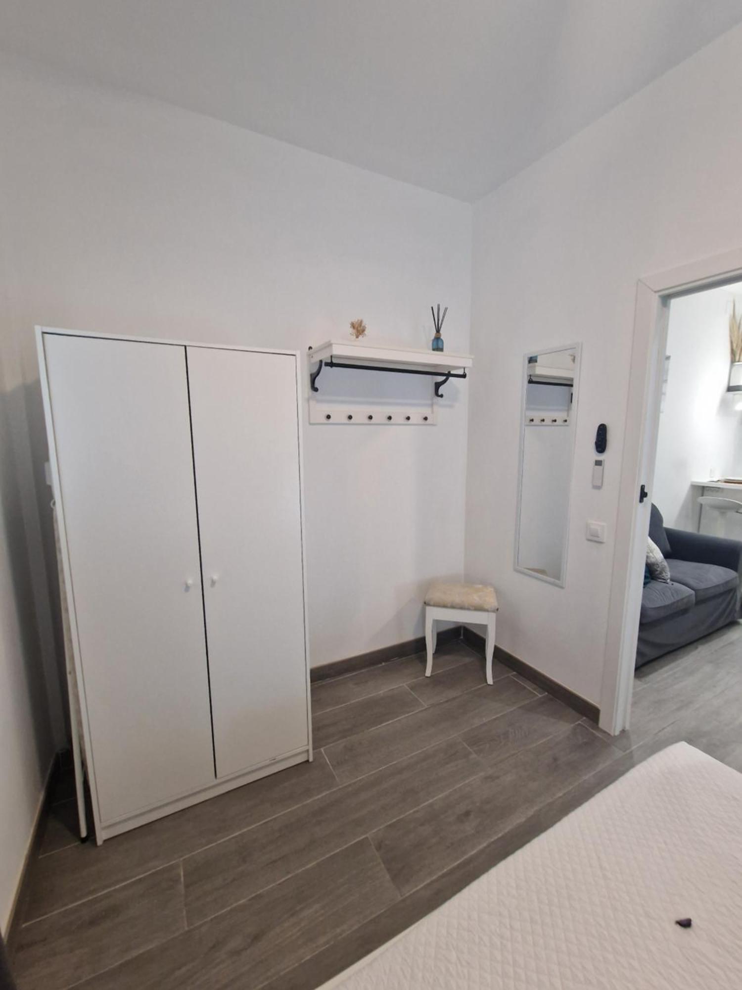 Apartamento Barcelona, Apartamento De 1 Habitacion L'Hospitalet de Llobregat Exterior foto